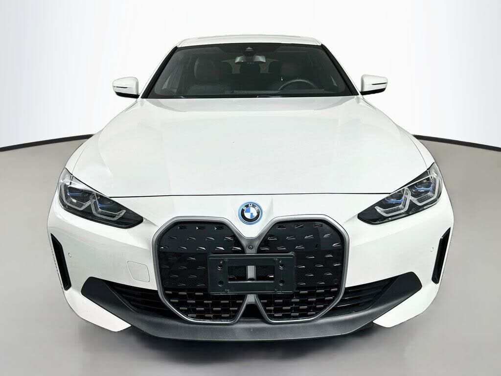 2024 BMW i4