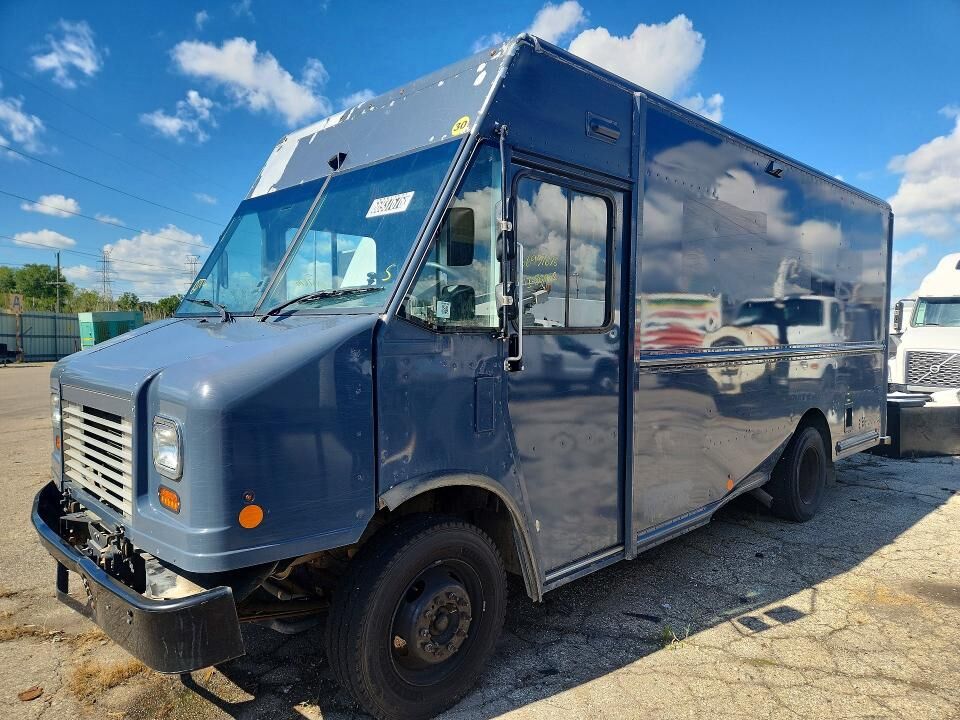 2020 FORD Commercial Chassis