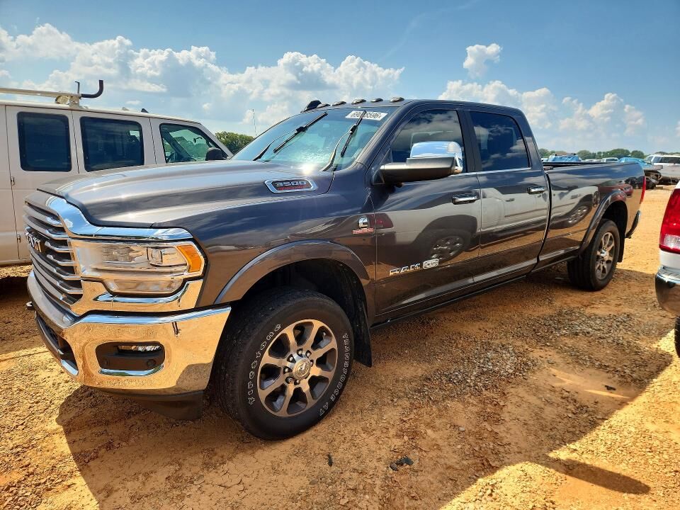 2022 RAM 3500