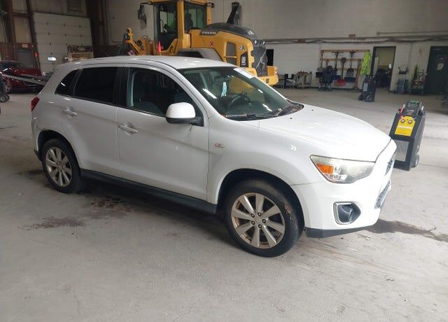 2013 MITSUBISHI Outlander Sport