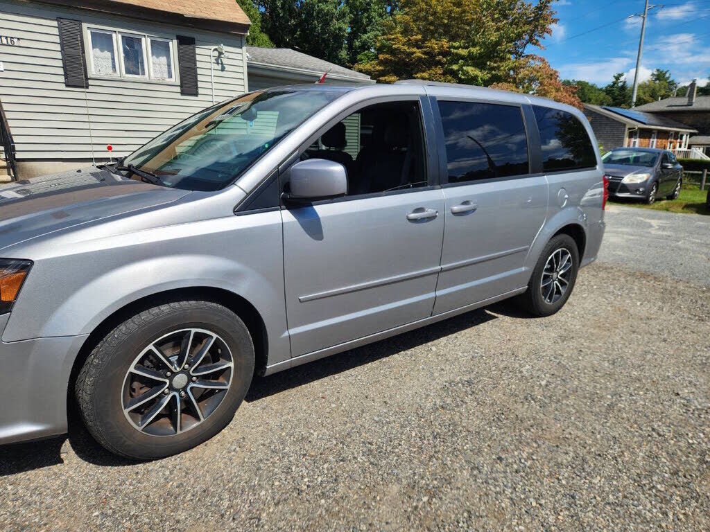 2017 DODGE Grand Caravan