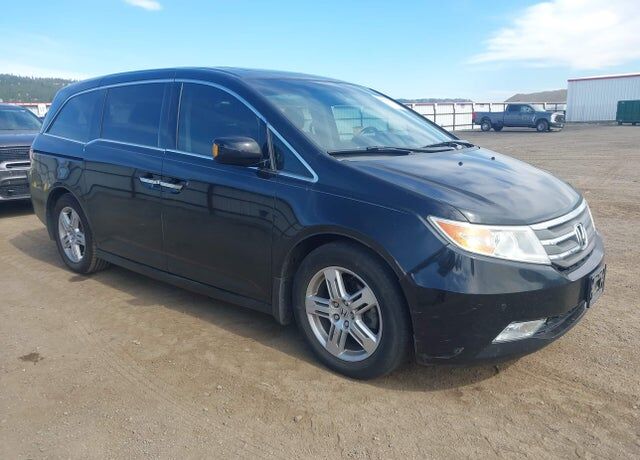 2013 HONDA Odyssey