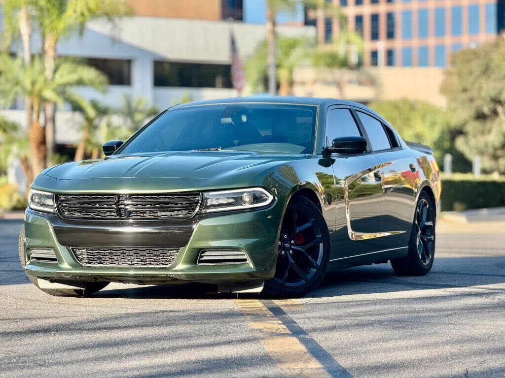 2020 DODGE Charger
