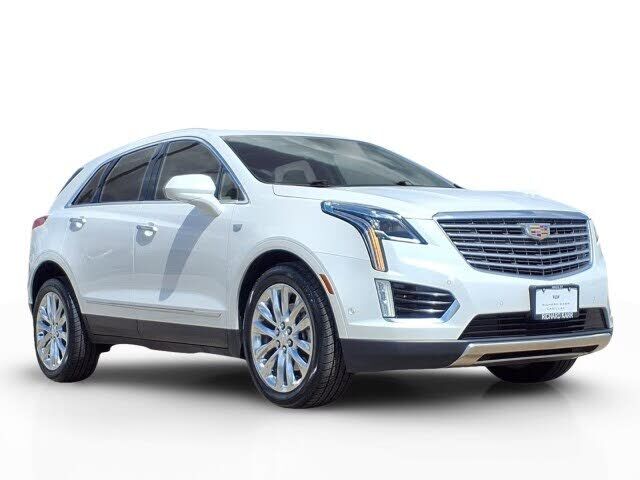 2017 CADILLAC XT5