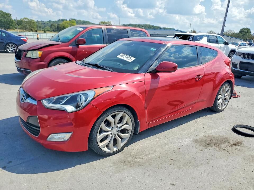 2013 HYUNDAI Veloster