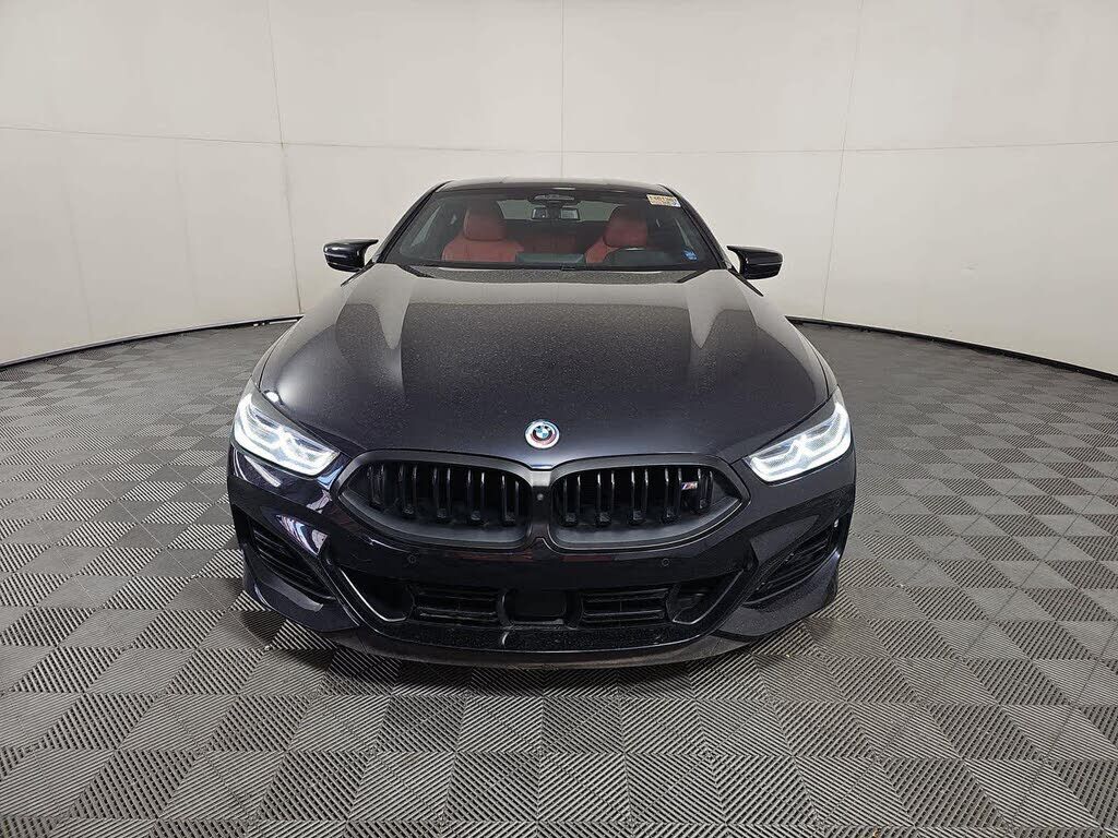 2023 BMW M850i