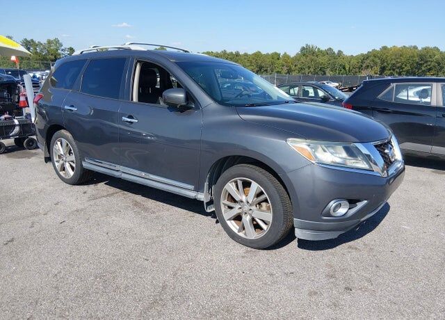 2013 NISSAN Pathfinder