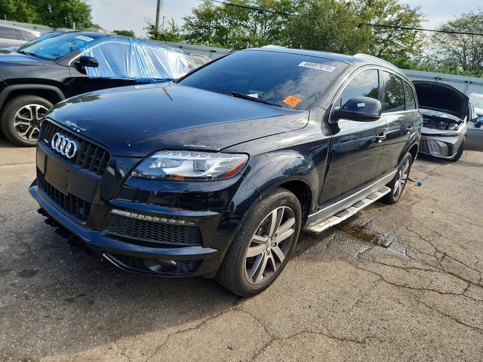 2012 AUDI Q7
