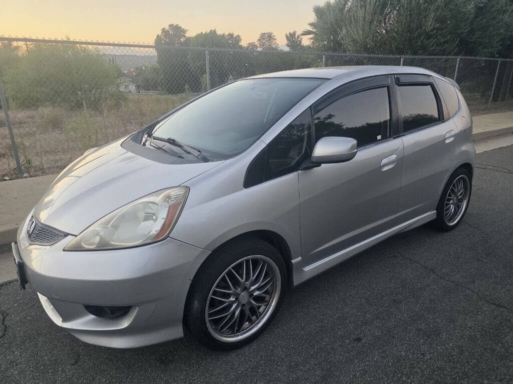 2011 HONDA Fit