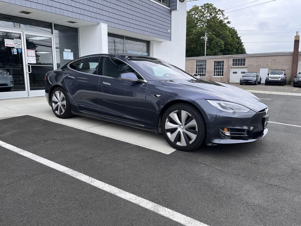 2021 TESLA Model S