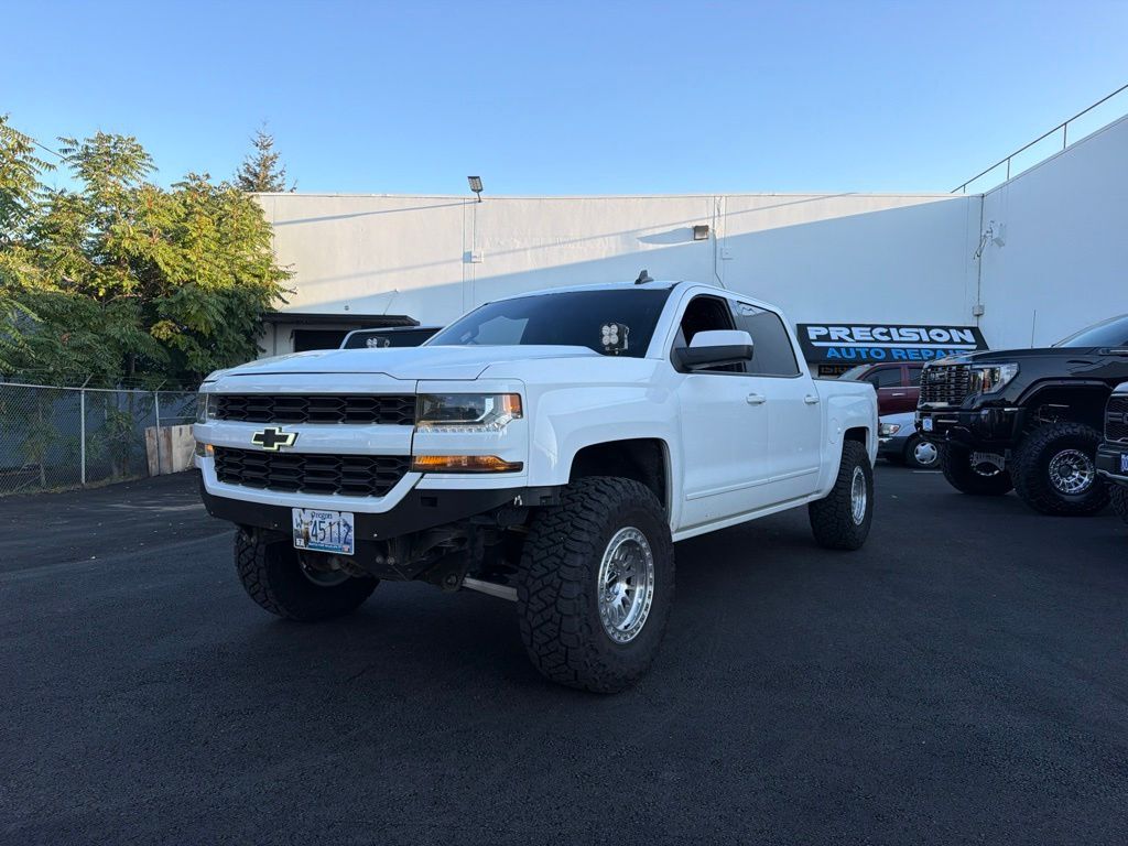 2018 CHEVROLET Silverado