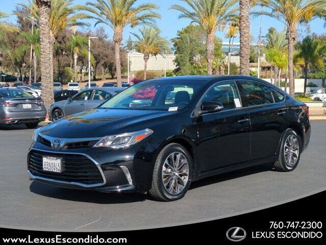 2018 TOYOTA Avalon