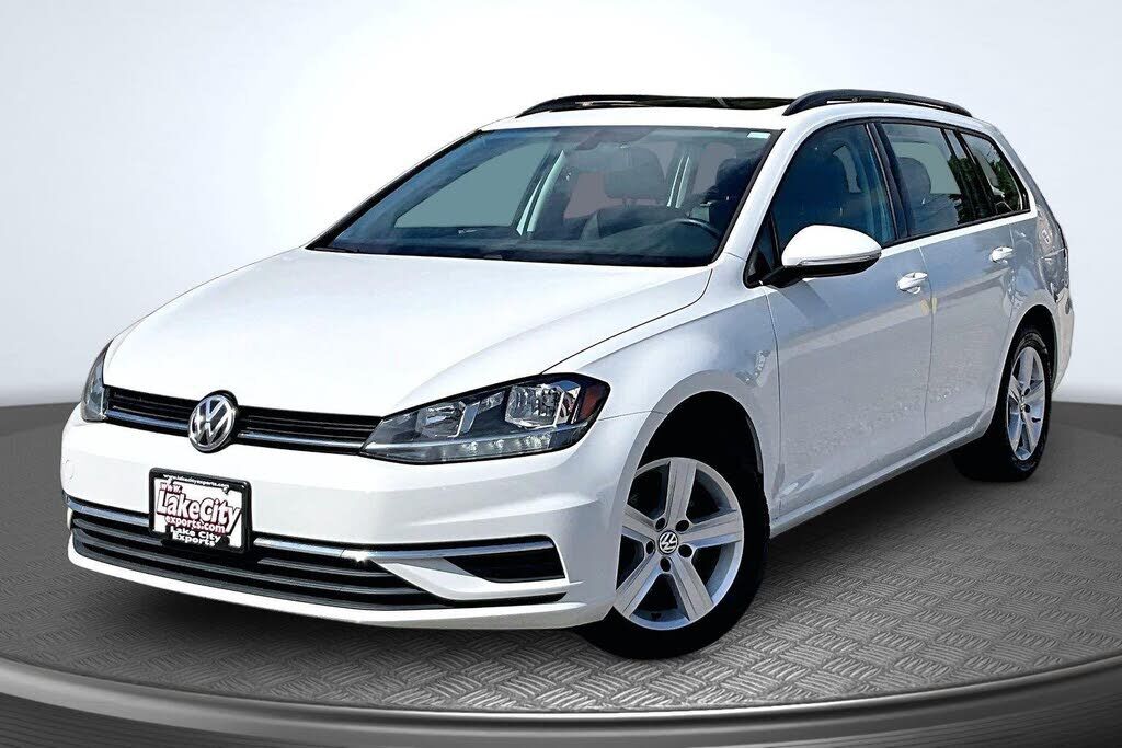 2018 VOLKSWAGEN Golf SportWagen