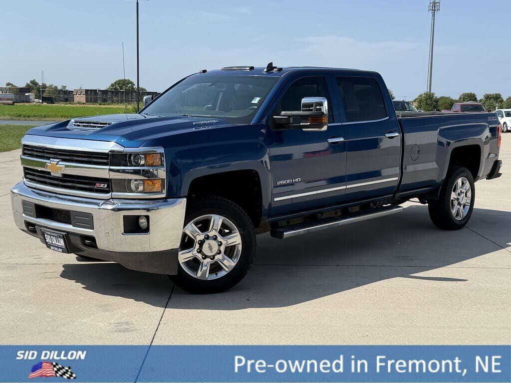 2017 CHEVROLET Silverado