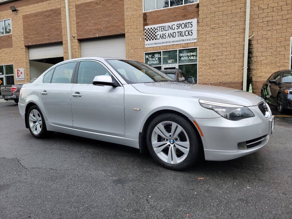 2010 BMW 528i