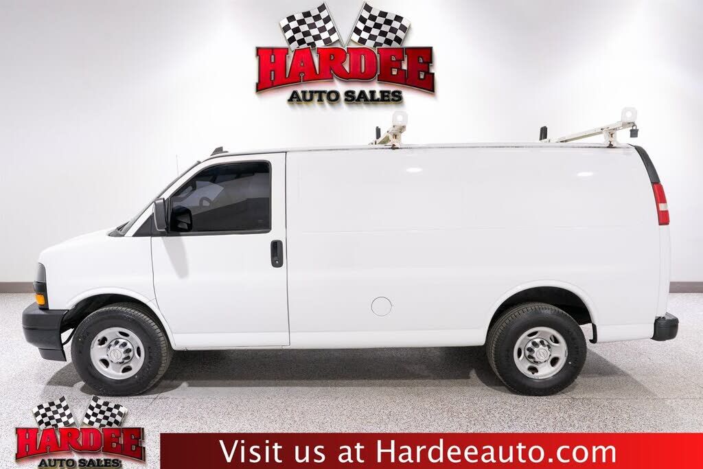 2019 CHEVROLET Express