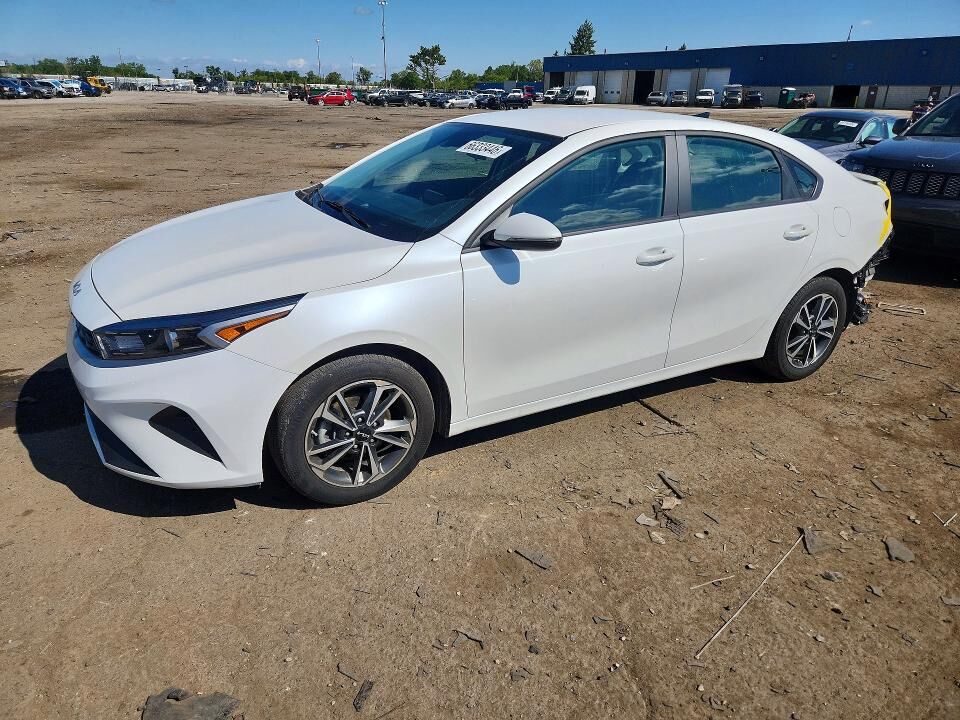 2023 KIA Forte