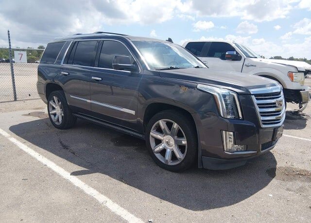 2016 CADILLAC Escalade