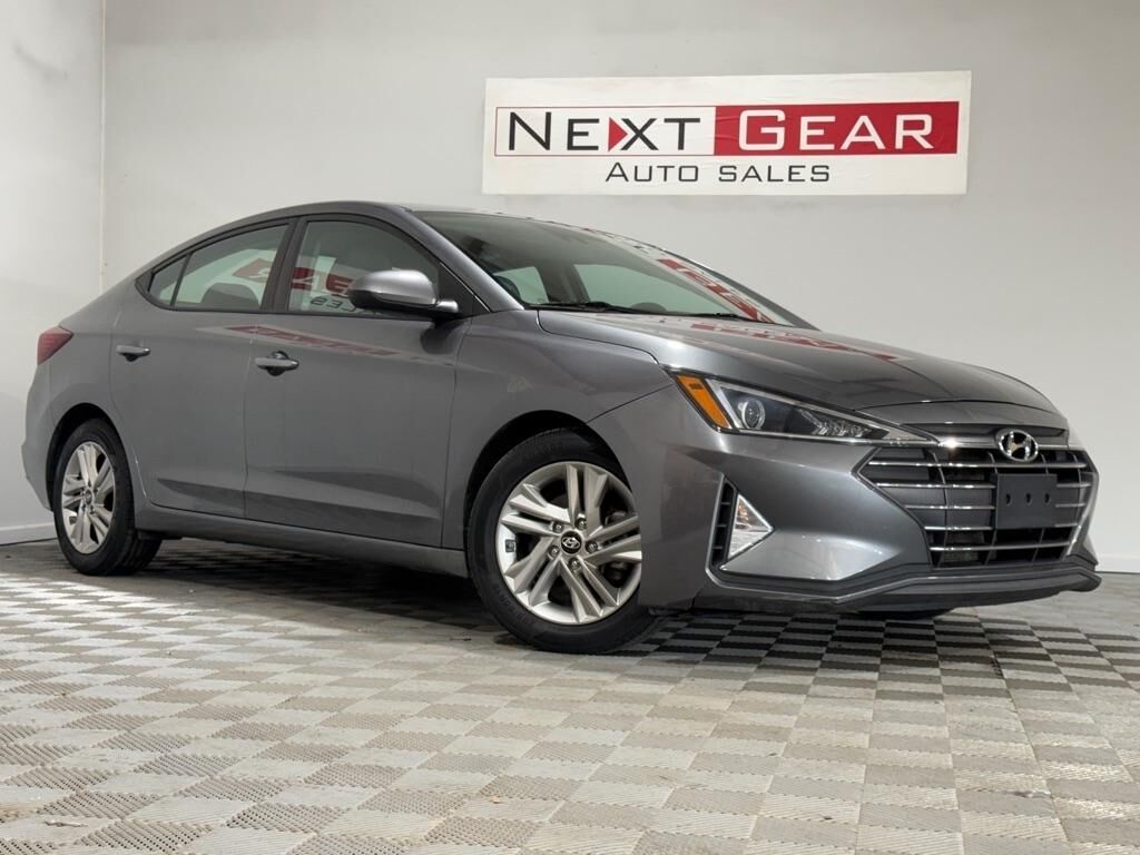 2019 HYUNDAI Elantra