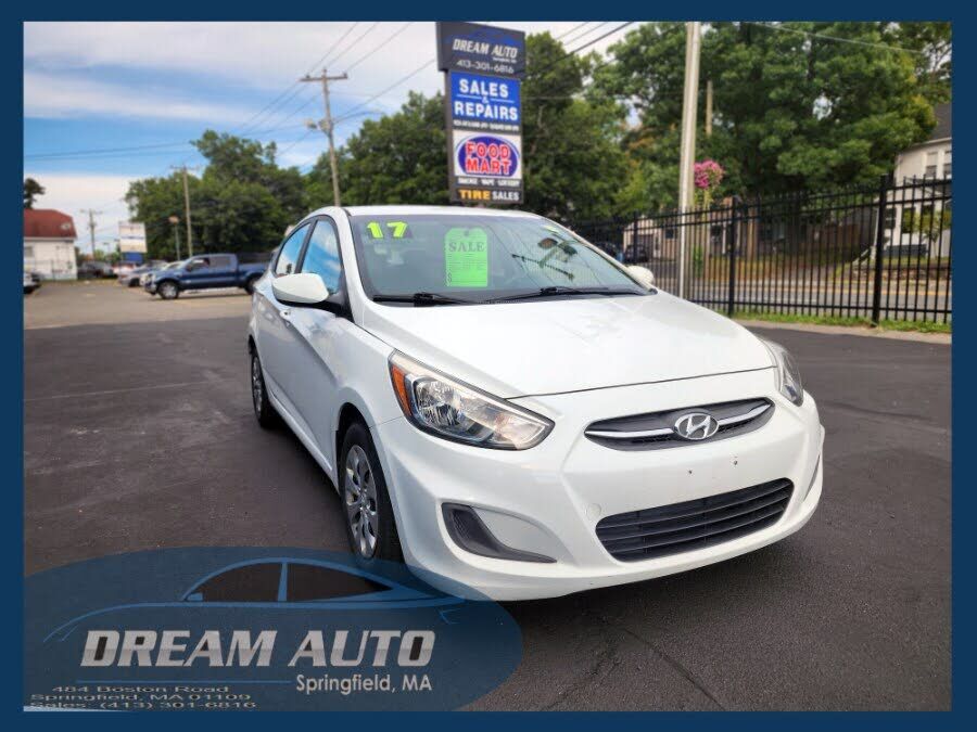 2017 HYUNDAI Accent