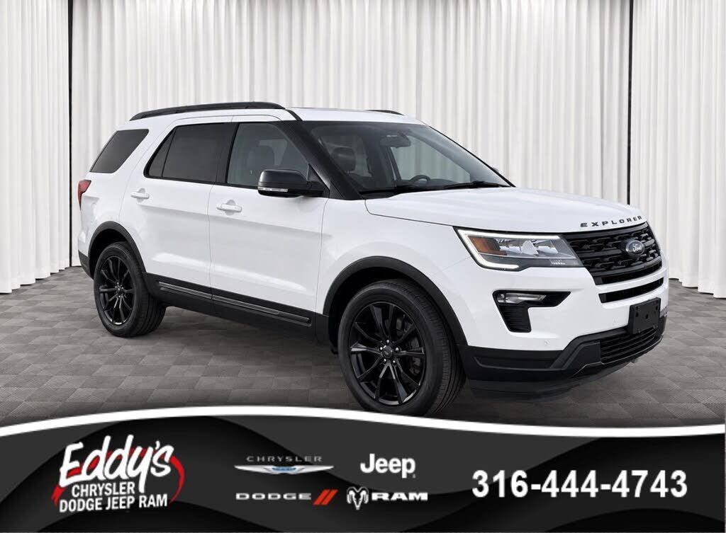 2018 FORD Explorer