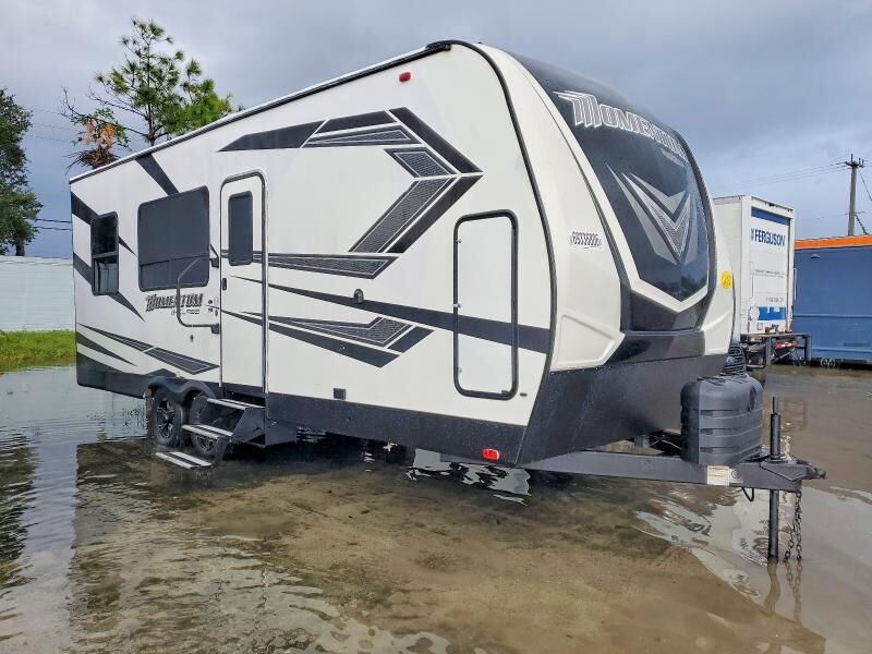 2020 GRAND DESIGN RECREATIONAL Momentum