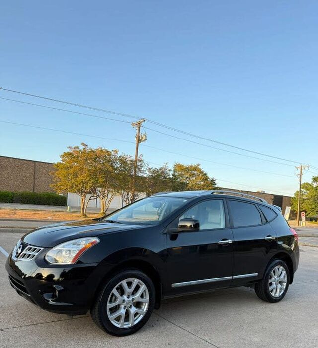 2011 NISSAN Rogue