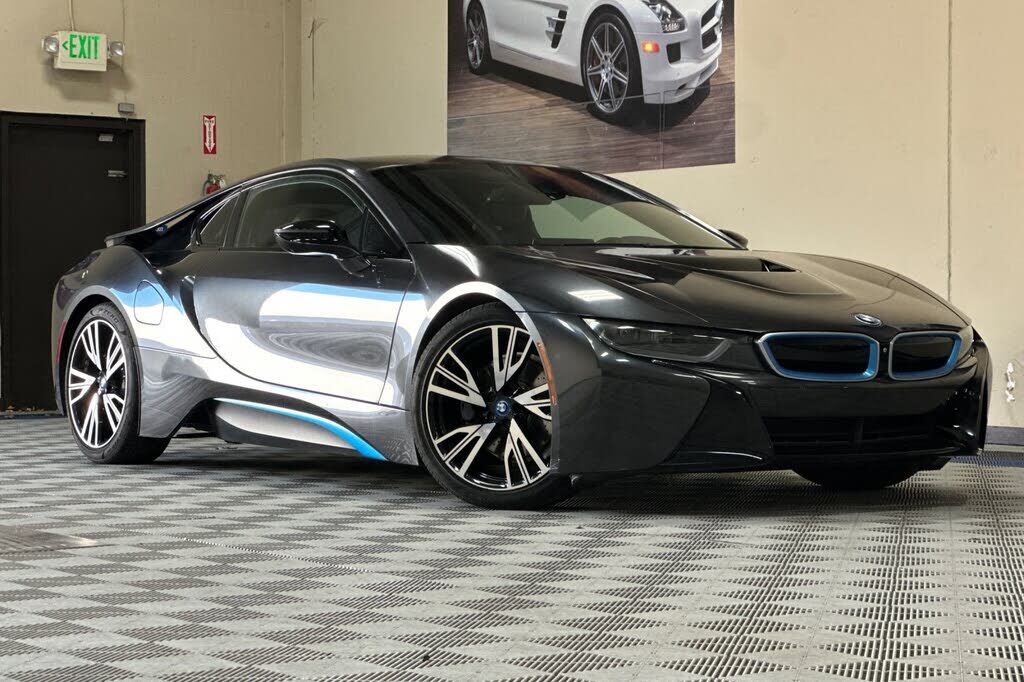 2015 BMW i8