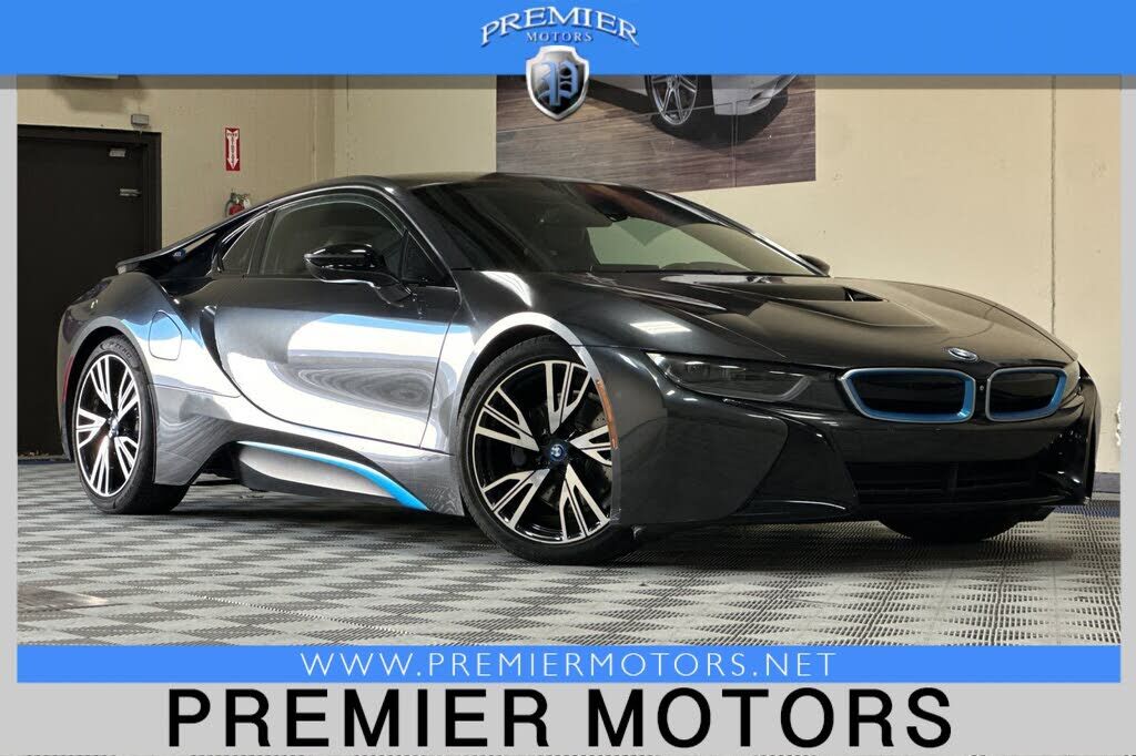 2015 BMW i8