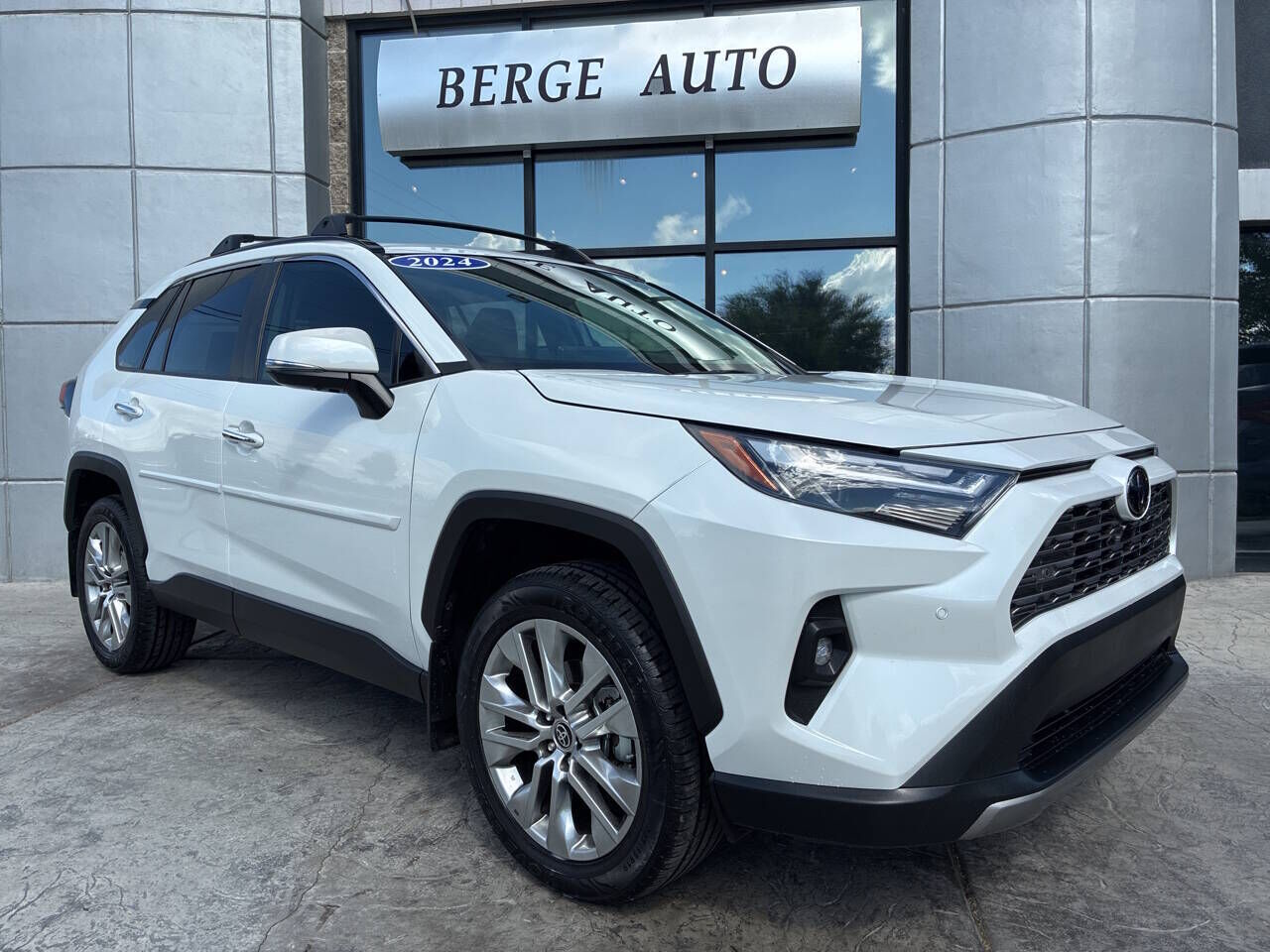 2024 TOYOTA RAV4
