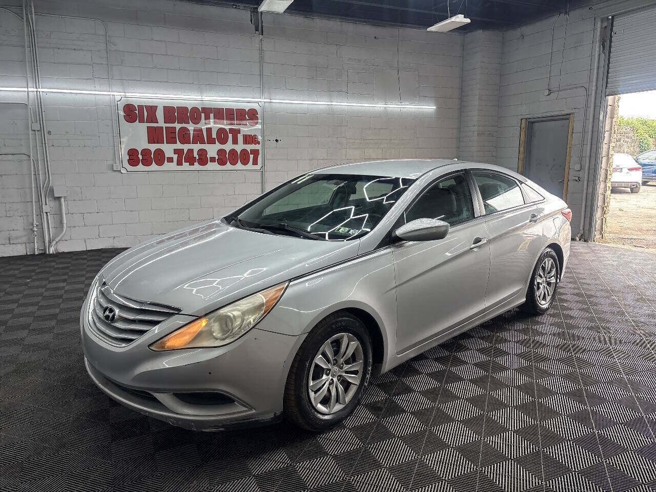 2011 HYUNDAI Sonata