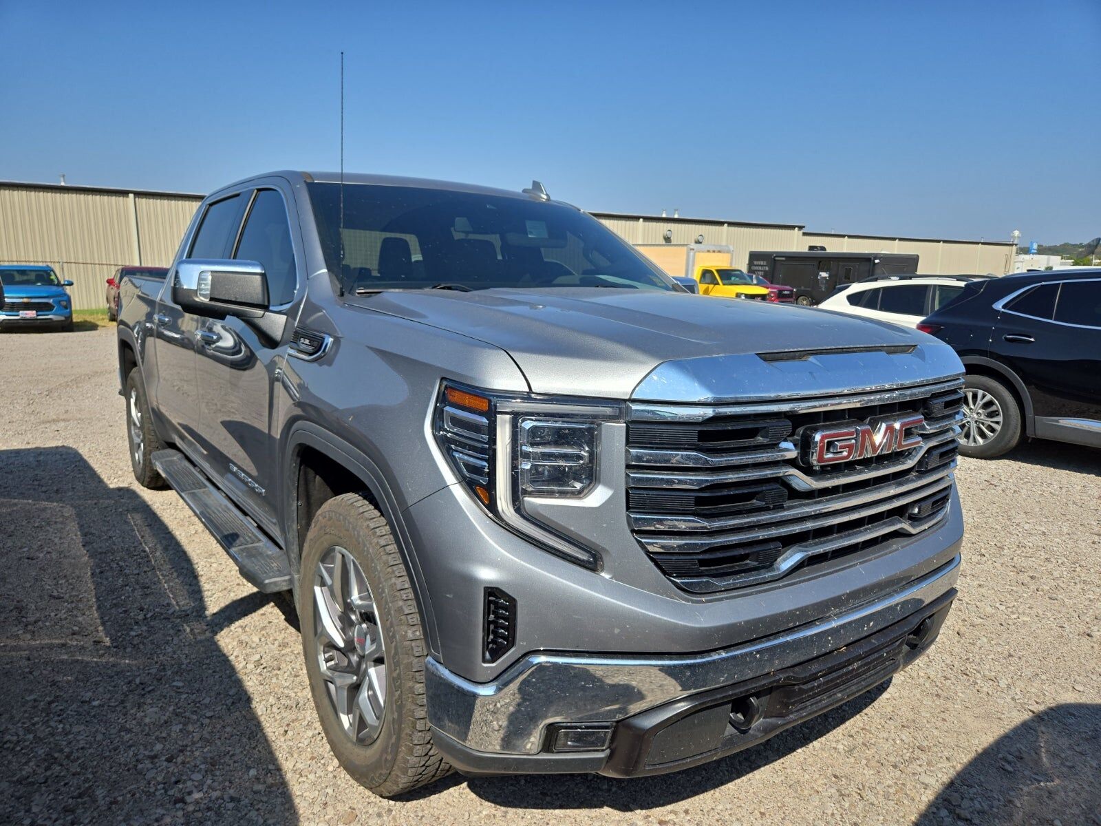 2023 GMC Sierra