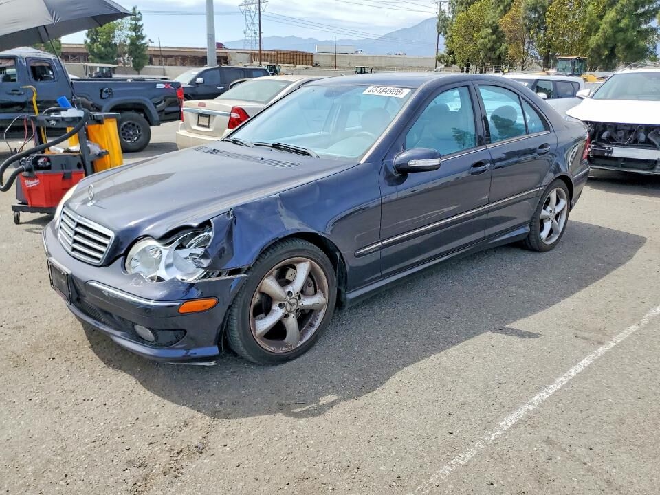 2006 MERCEDES-BENZ C-Class