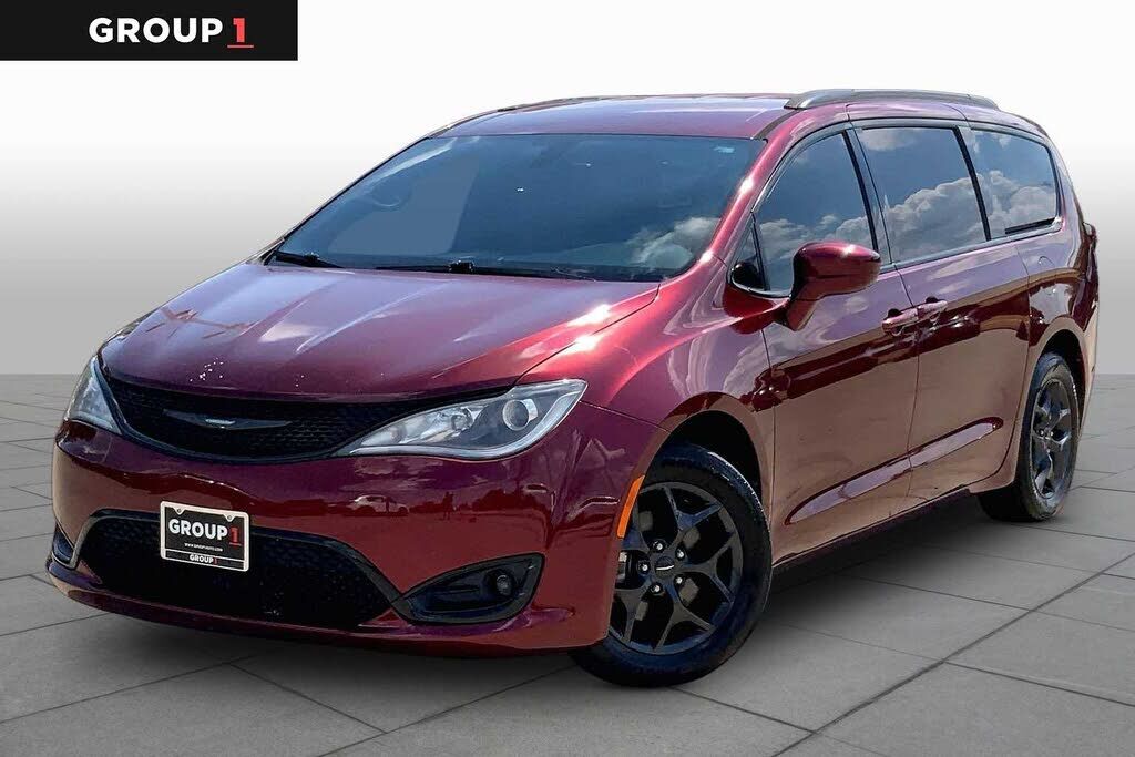 2020 CHRYSLER Pacifica