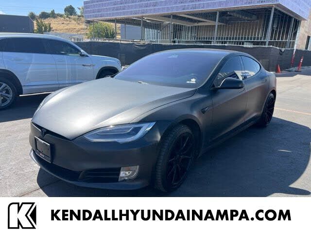2020 TESLA Model S