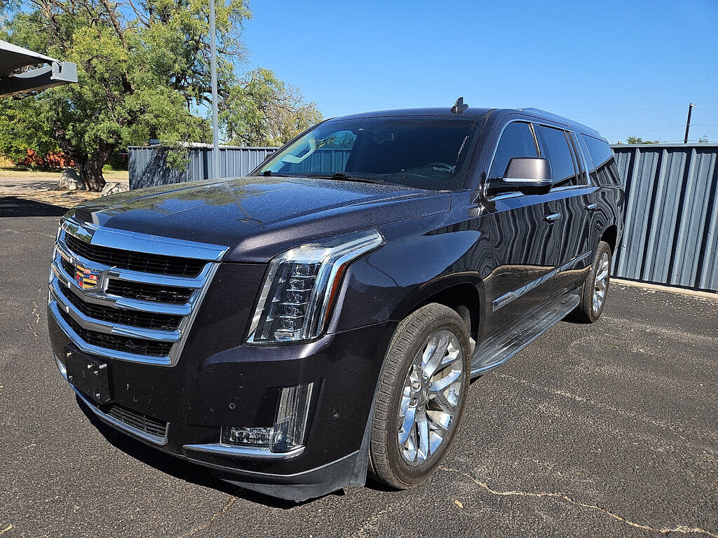2017 CADILLAC Escalade ESV