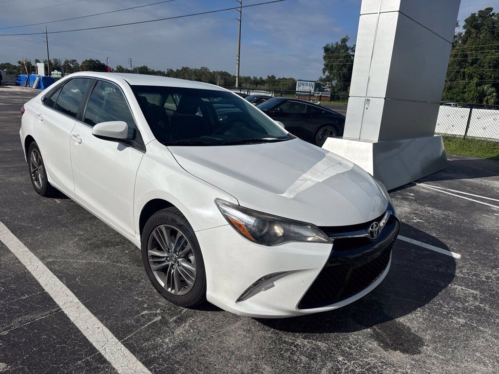 2017 TOYOTA Camry