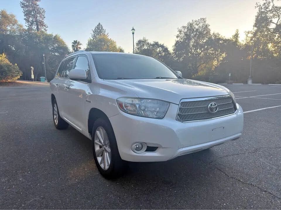 2010 TOYOTA Highlander