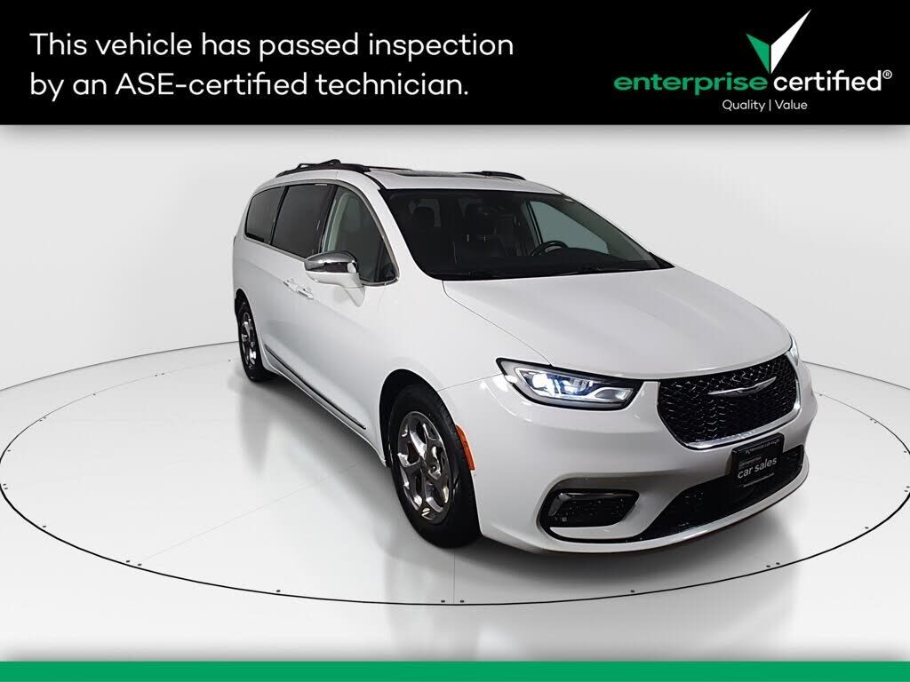2022 CHRYSLER Pacifica