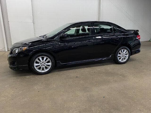 2010 TOYOTA Corolla