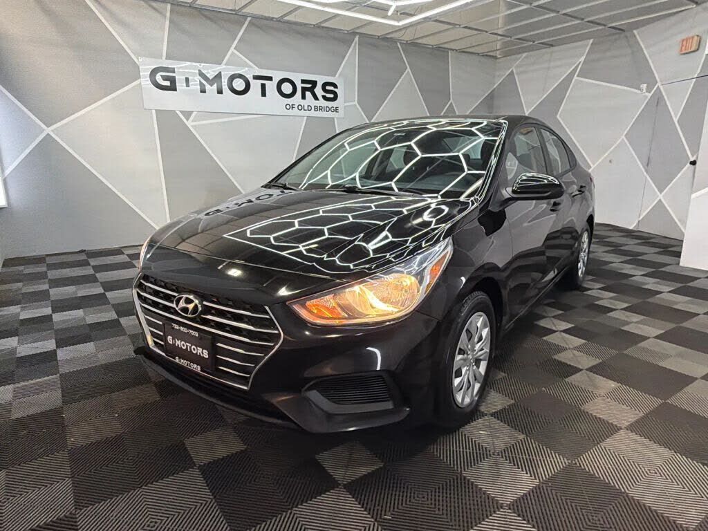 2021 HYUNDAI Accent