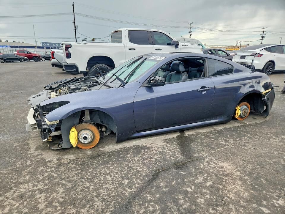 2010 INFINITI G37