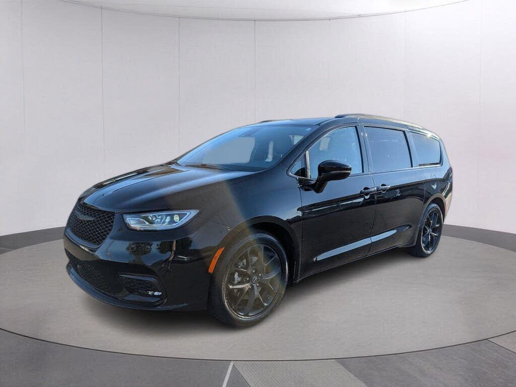 2025 CHRYSLER Pacifica