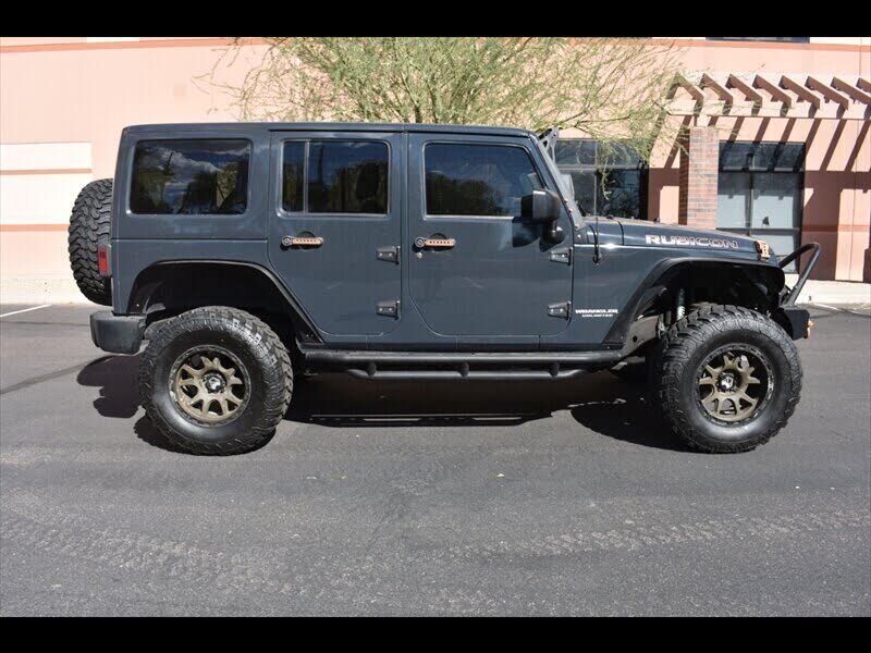 2017 JEEP Wrangler