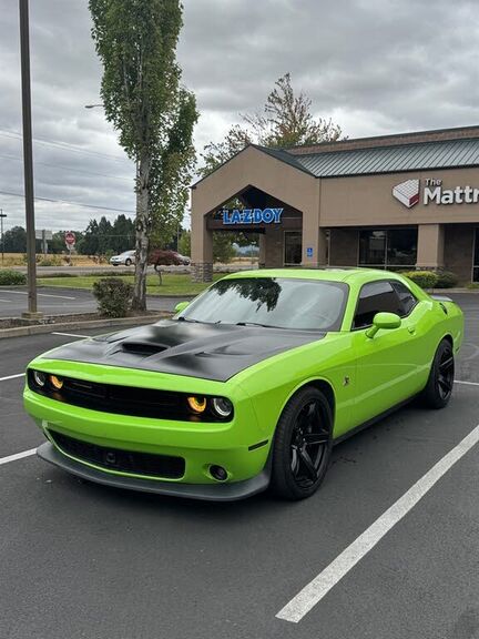 2015 DODGE Challenger