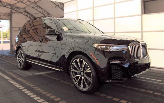 2022 BMW X7