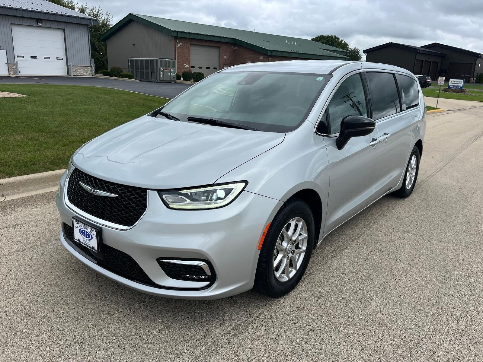 2026 CHRYSLER Pacifica