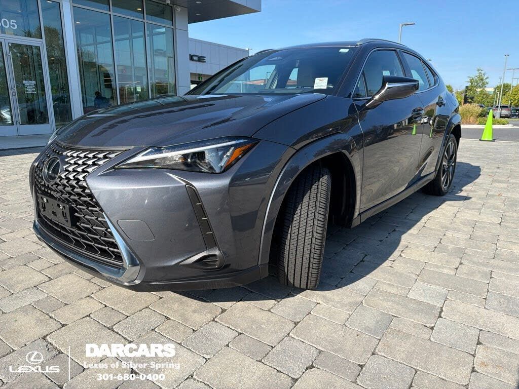 2025 LEXUS UX