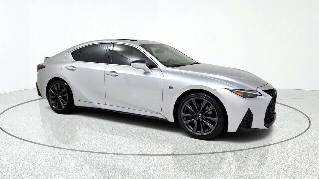 2025 LEXUS IS