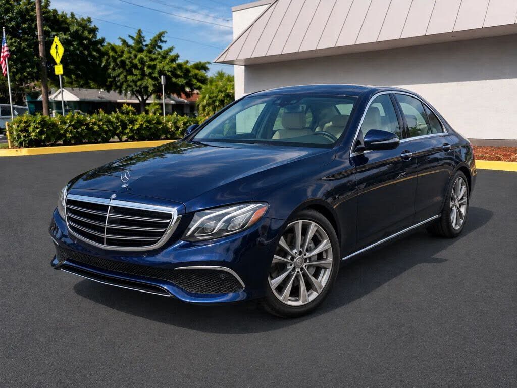 2017 MERCEDES-BENZ E-Class
